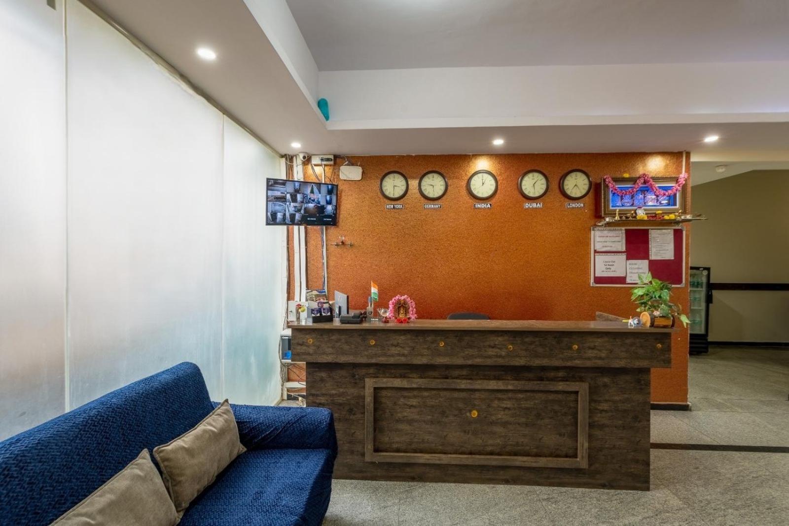 Pph Royal Gs Comforts Opp Mall Of Asia 班加罗尔 外观 照片